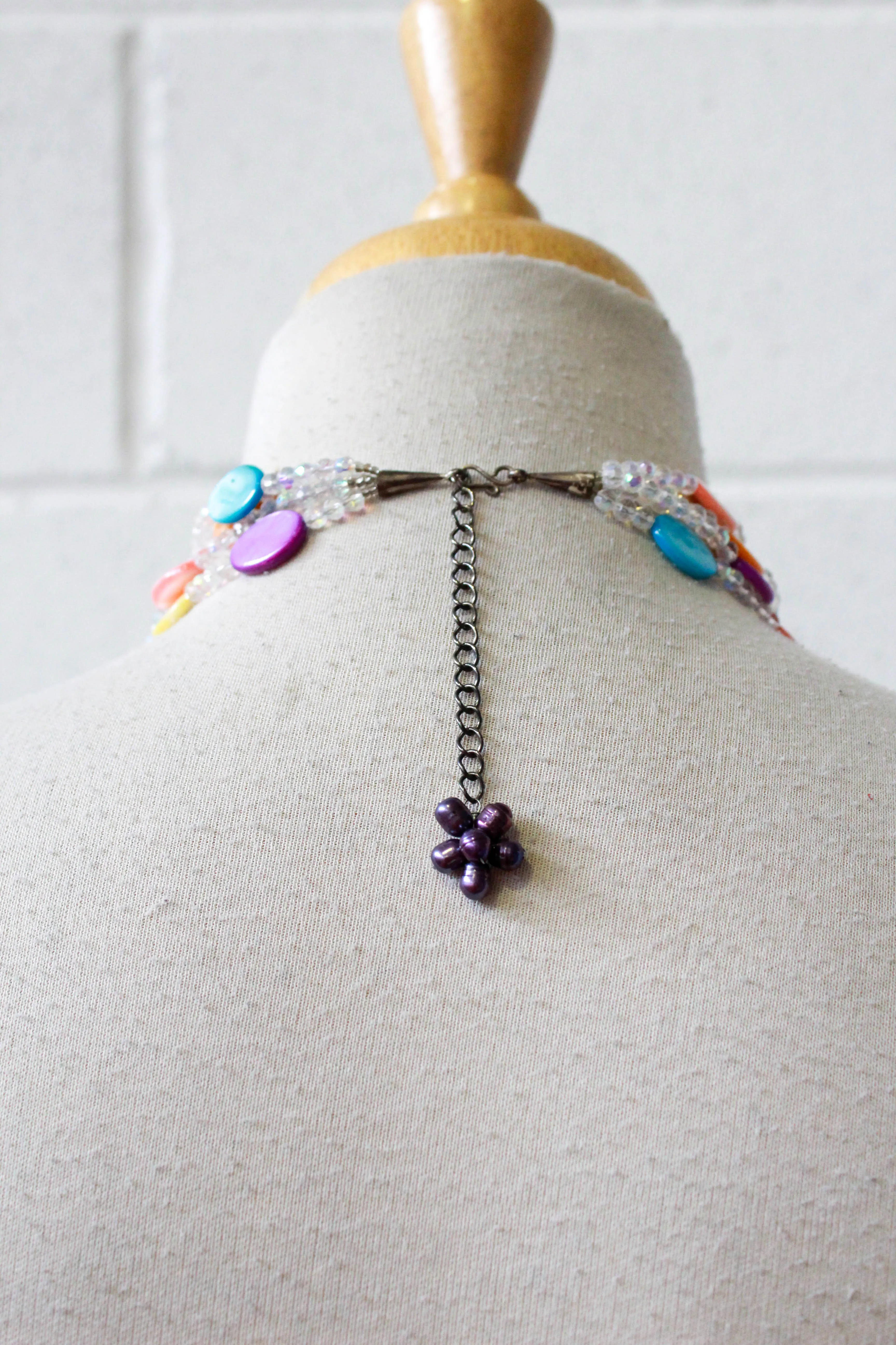90s/y2k Shell Flower Statement Necklace, Multicolour
