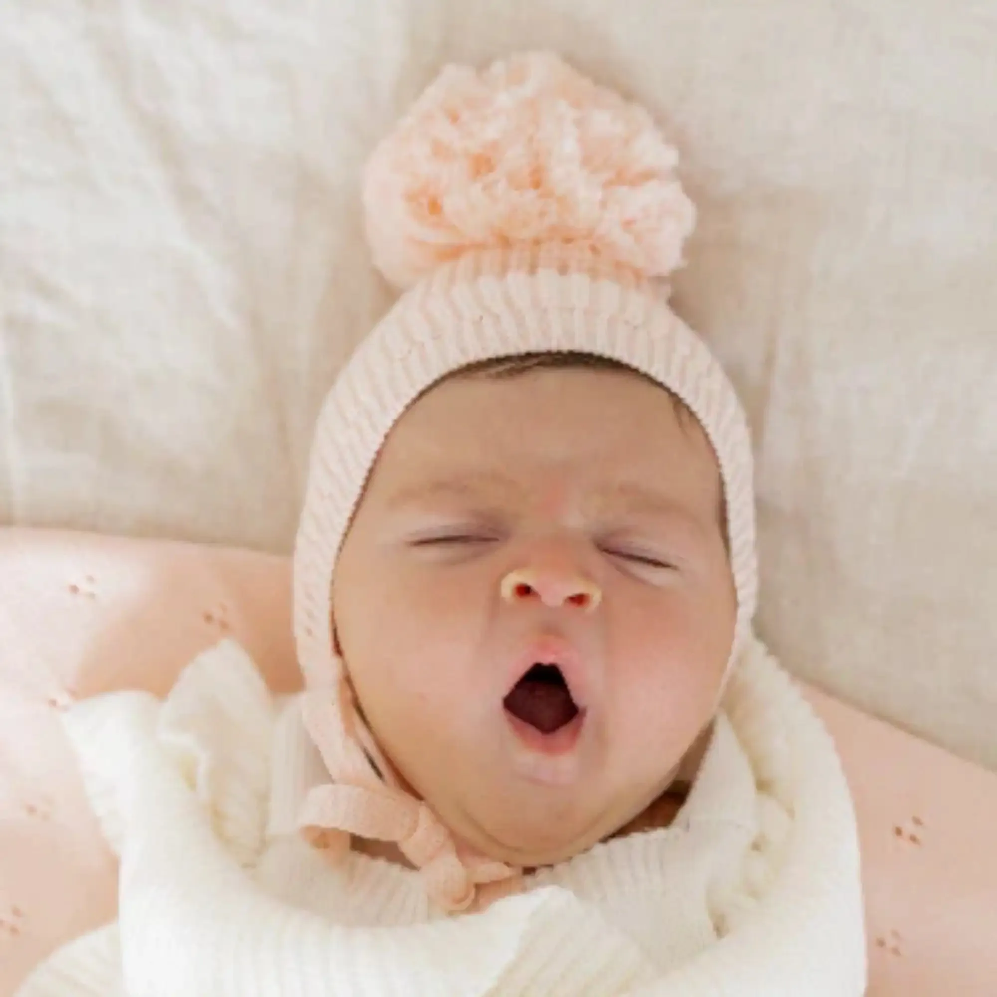 BONNET (POM POM) | PRIMROSE