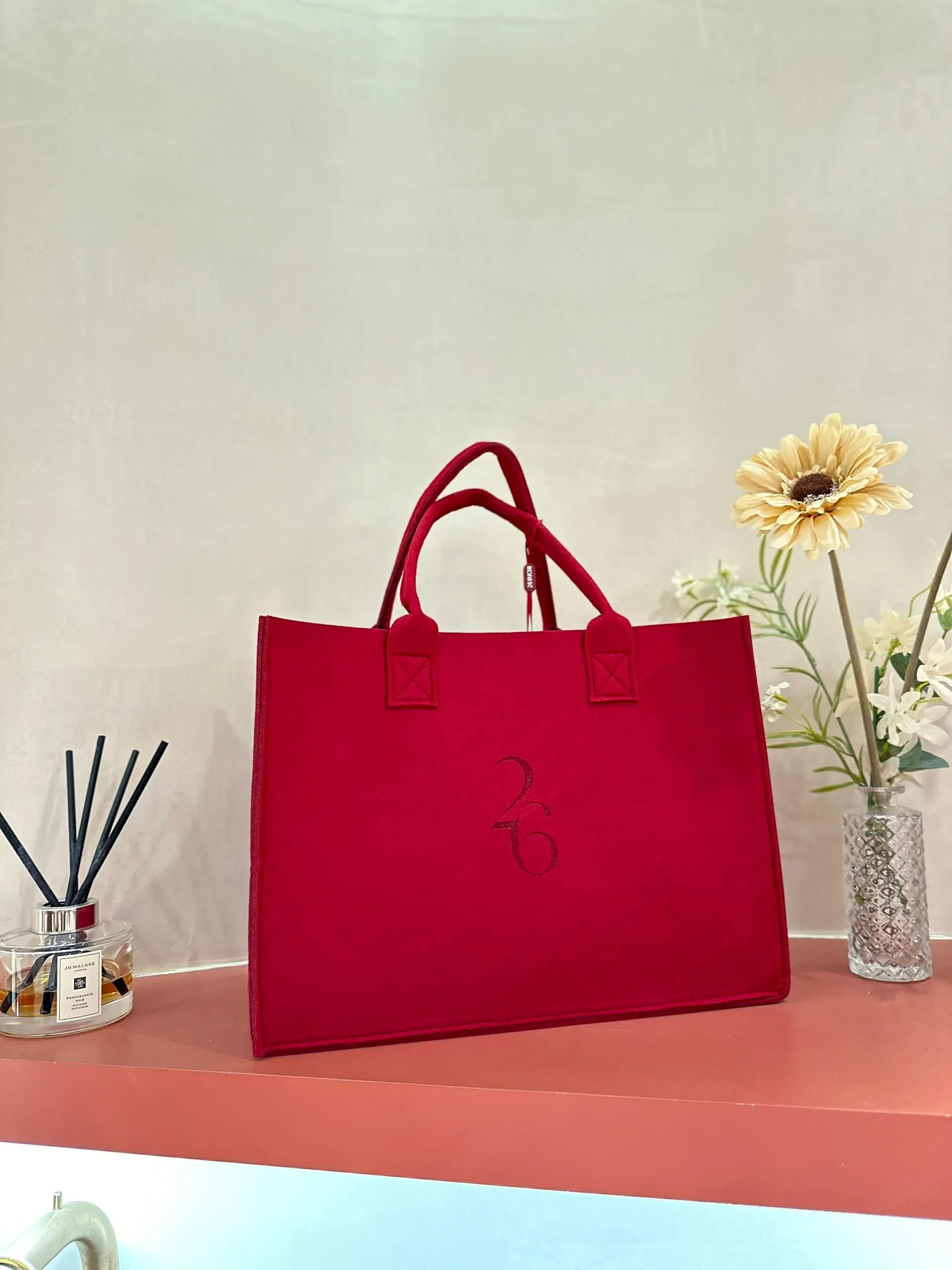 Eulvia Tote Bag Small
