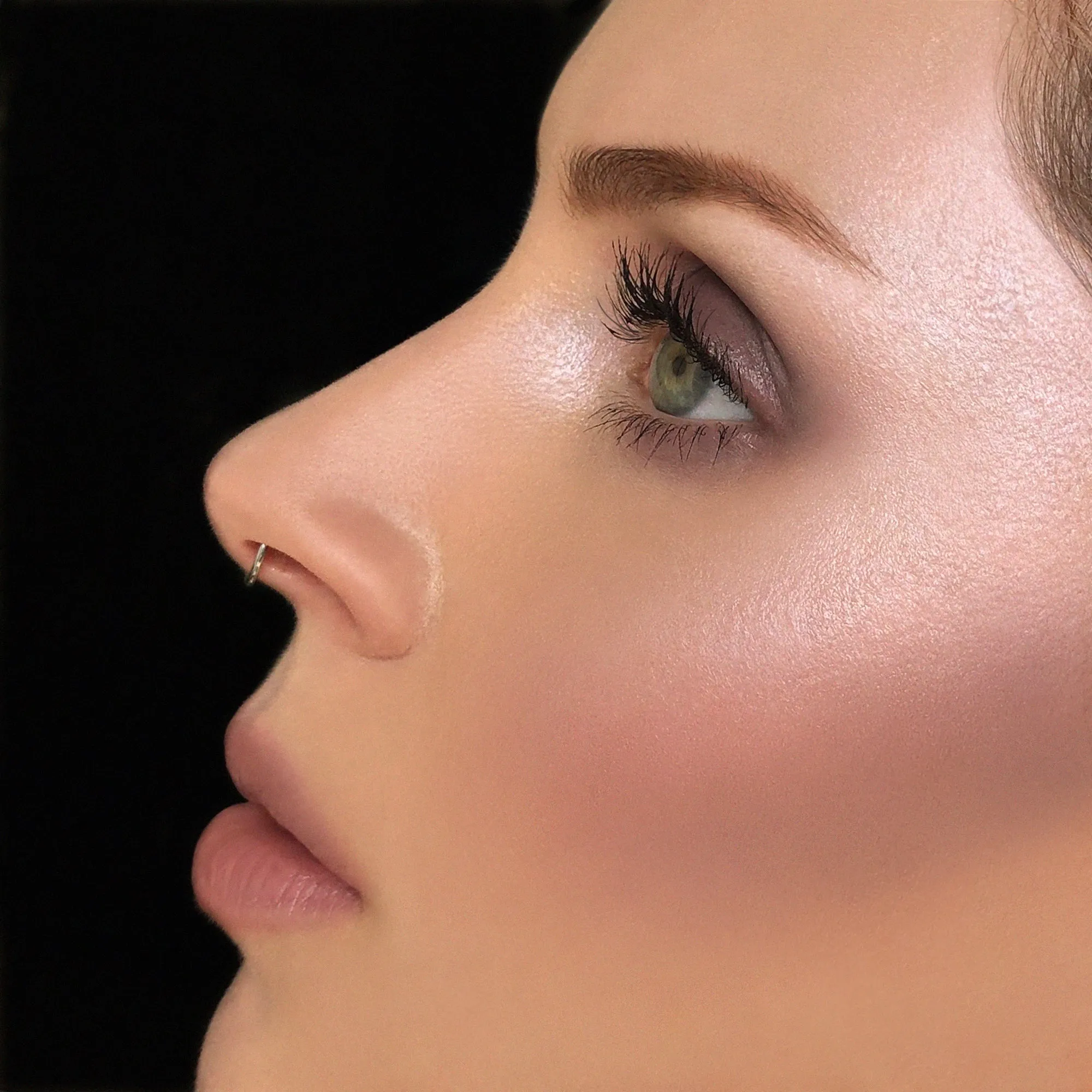 Rare Light Crème Luminizer: Icebow